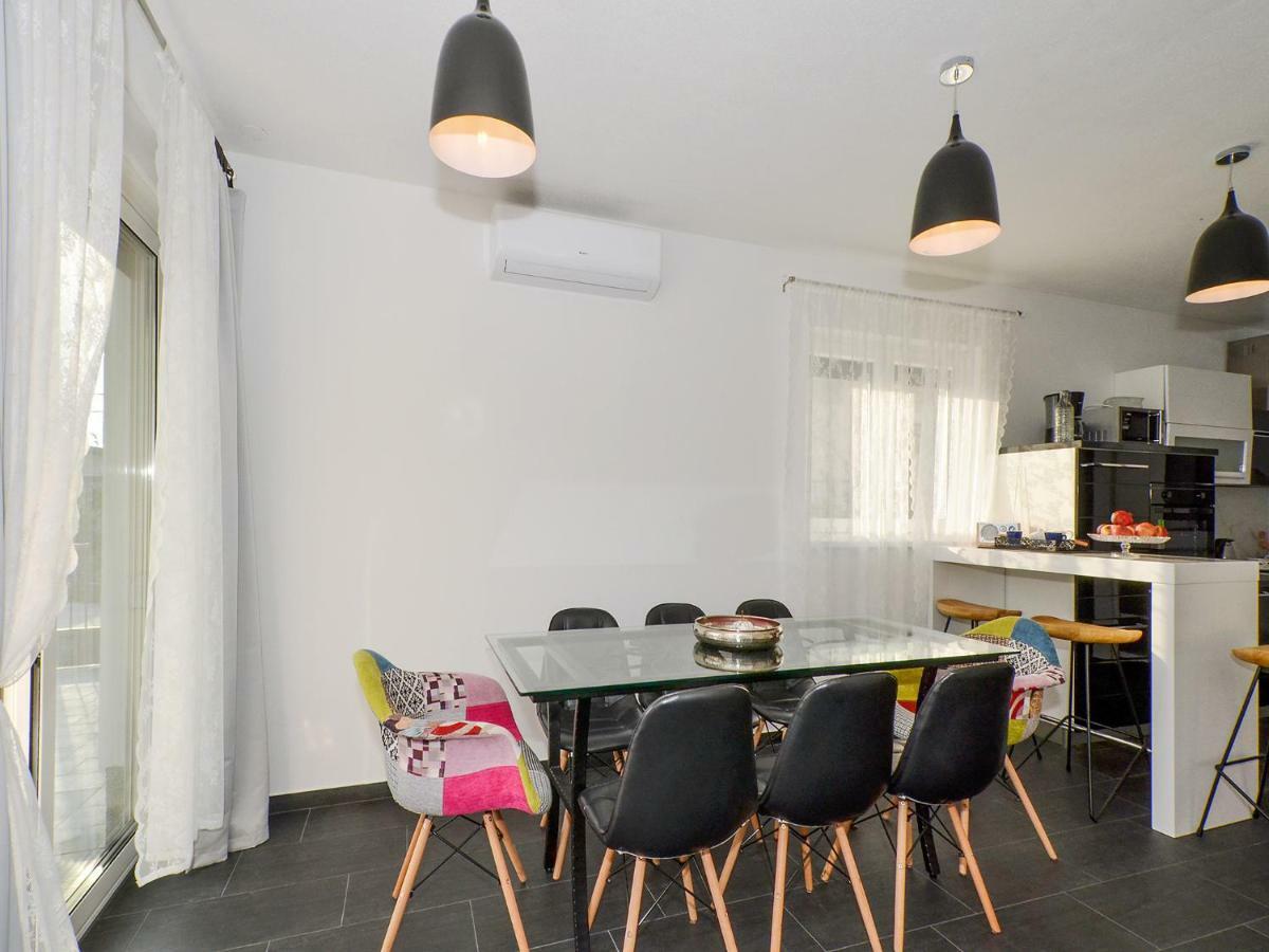 Deluxe Apartman Porto Трогир Екстериор снимка