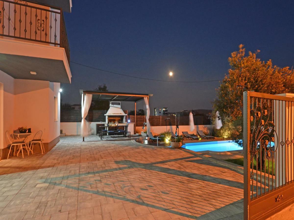 Deluxe Apartman Porto Трогир Екстериор снимка