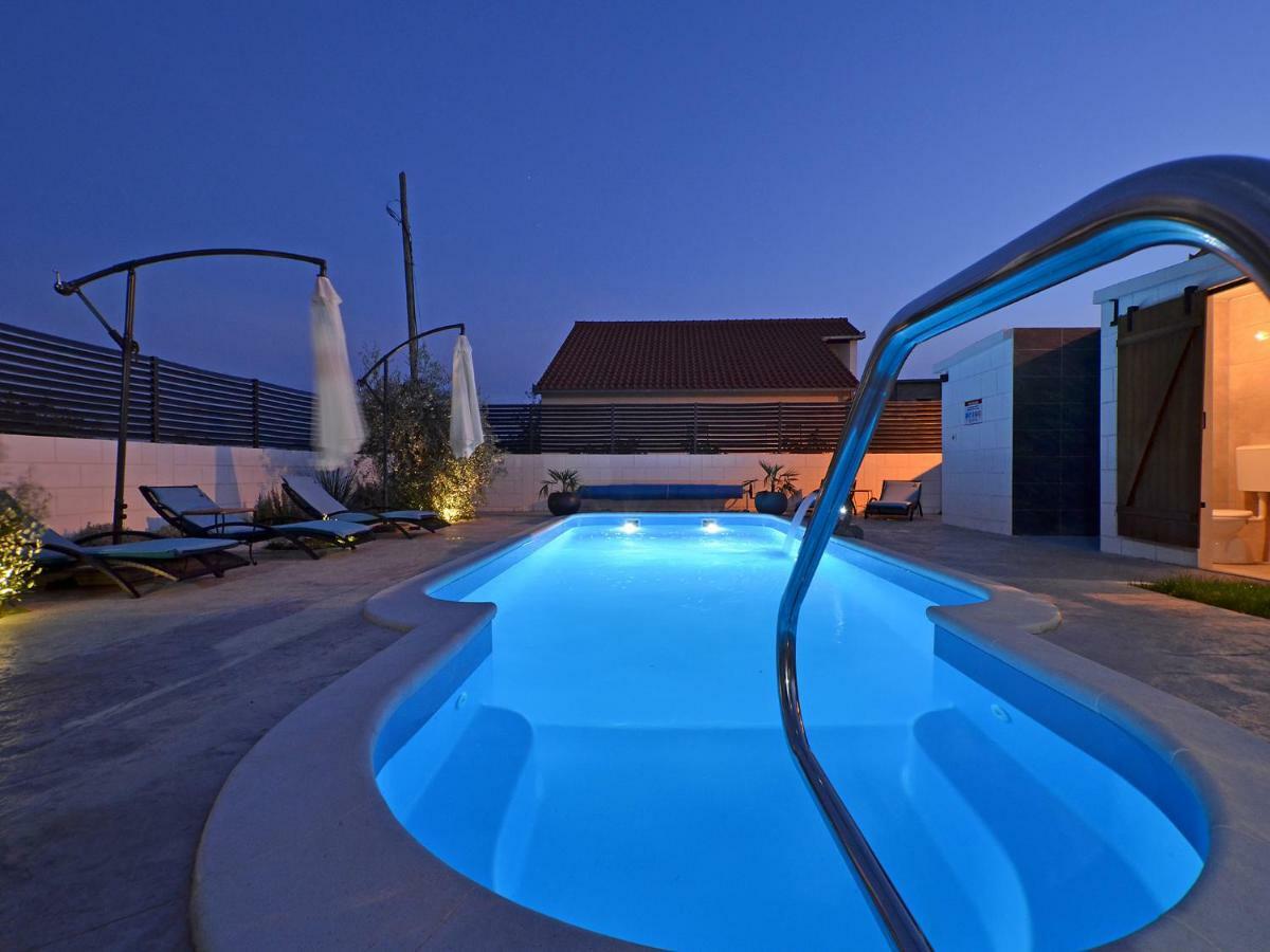 Deluxe Apartman Porto Трогир Екстериор снимка