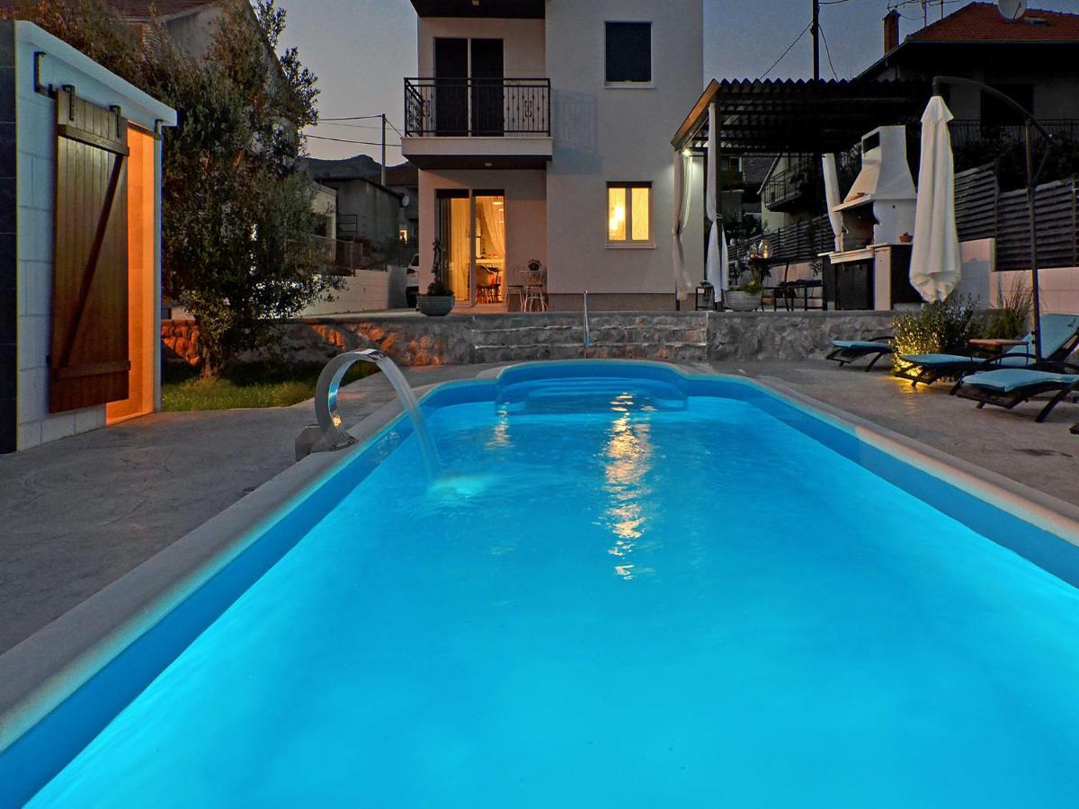 Deluxe Apartman Porto Трогир Екстериор снимка
